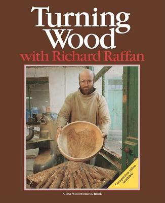 Turning wood with Richard Raffan.